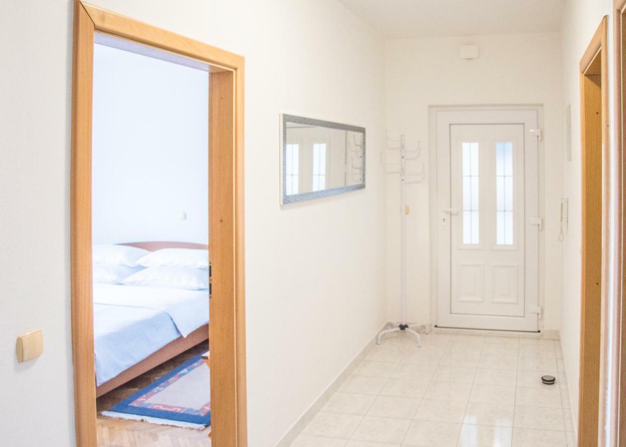 Relax Inn Podstrana Ngoại thất bức ảnh