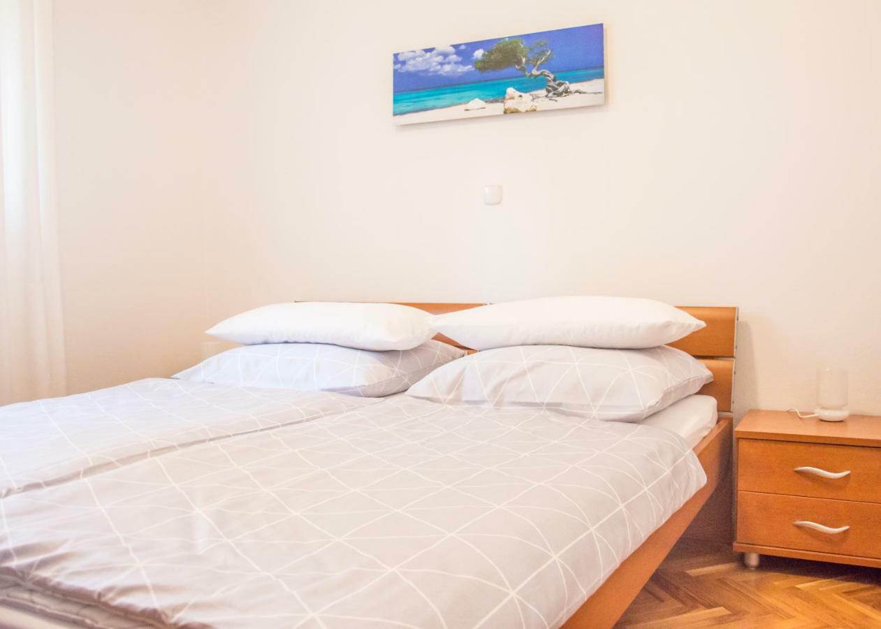 Relax Inn Podstrana Ngoại thất bức ảnh
